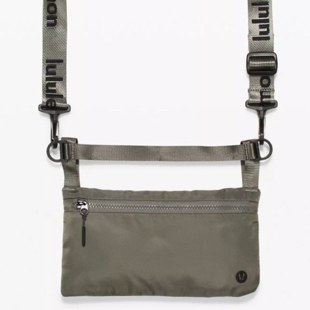 Lululemon Stow and Flow Yoga Mat Strap